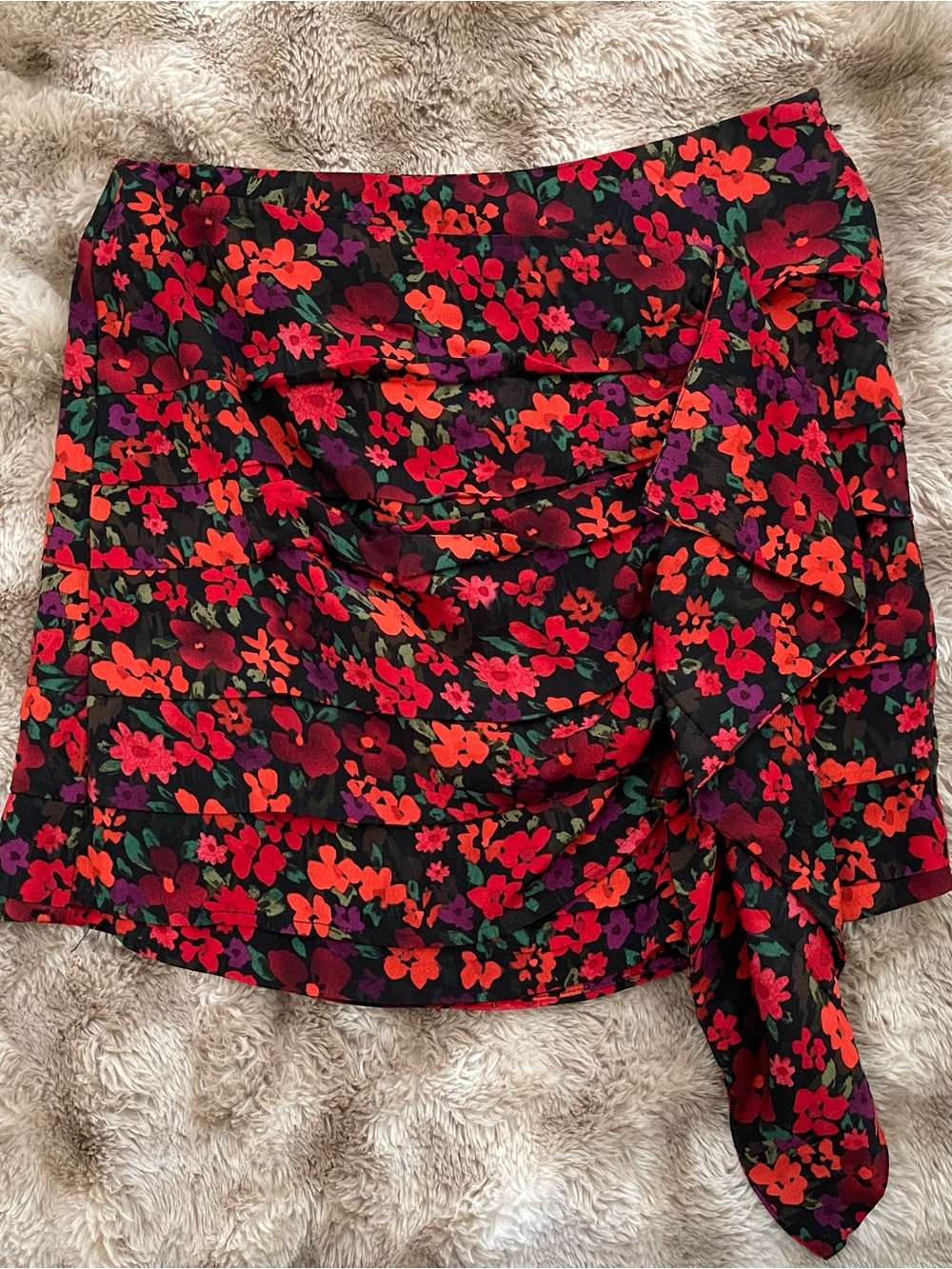 ASTR the Label Waverly Floral Ruched Mini Skirt | Medium | Like New - Picture 6 of 9